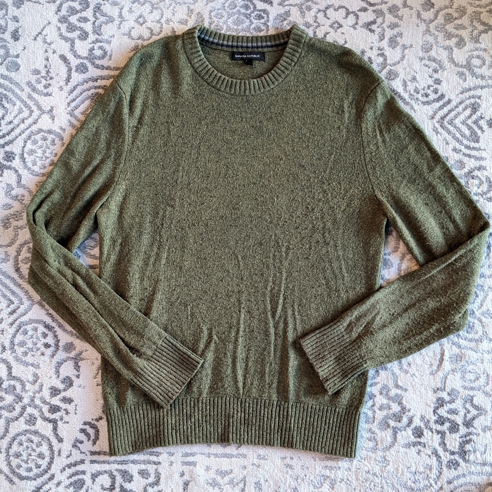 Banana Republic Crew Neck Pullover Sweater